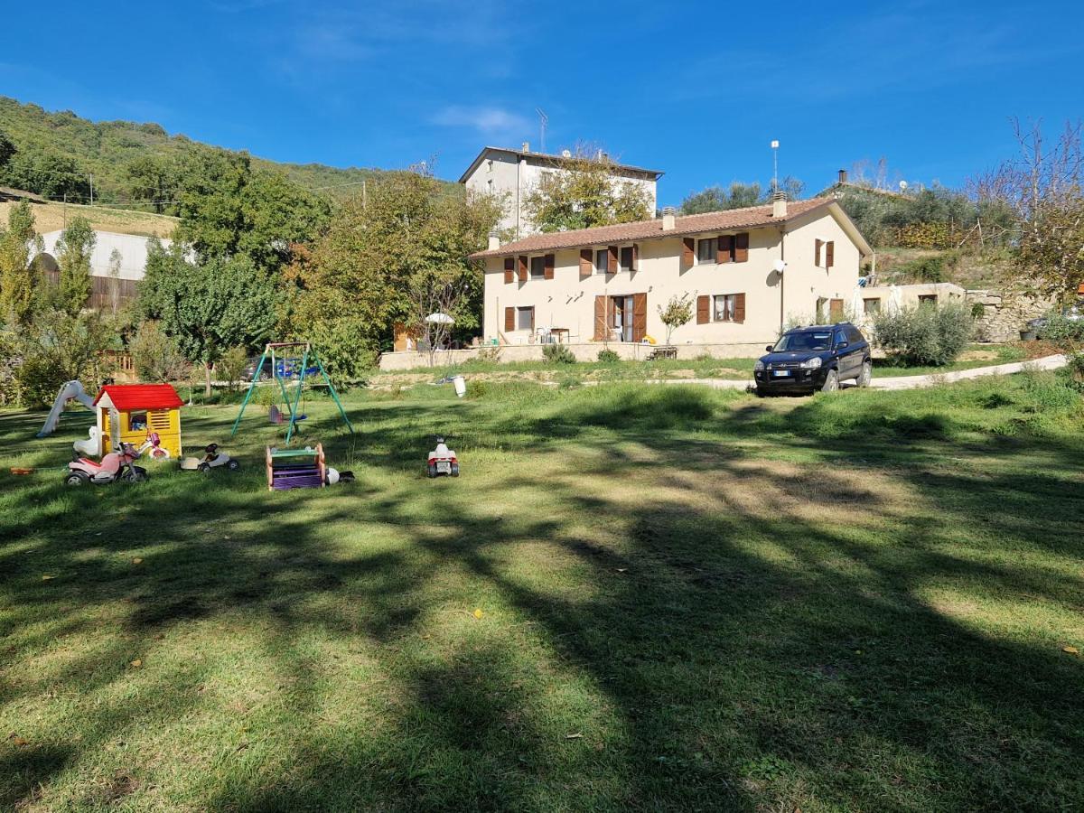 Casa Tra Assisi E Perugia Villa Pianello  Екстериор снимка